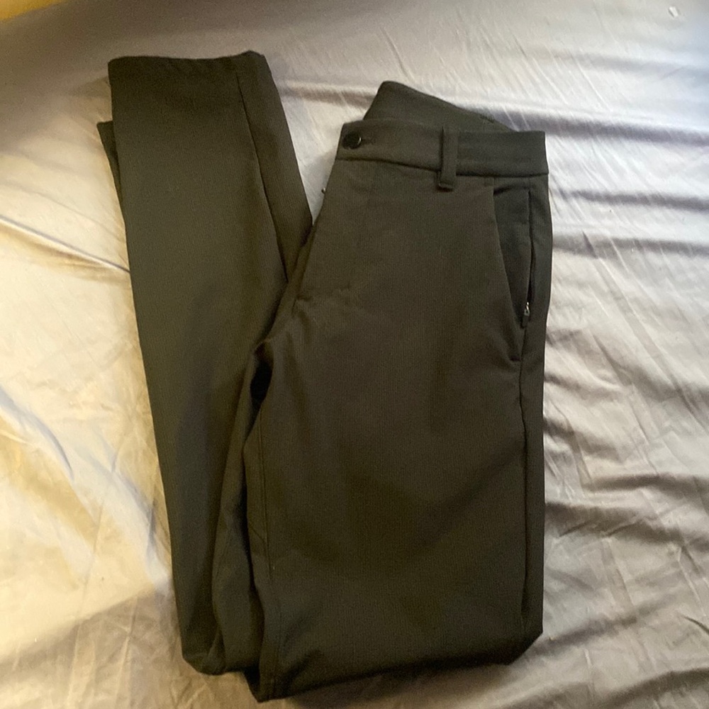 Lulu Lemon Commission Slim-Fit Wool Blend Pant Size 28. like New Condition.